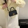 Simple Solid Color Gold Letter Buckle Decoration Women Casual Shoulder Bag For Ladies Urban Casual Outfits