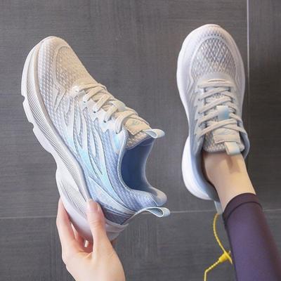 Женская обувь – Кроссовки