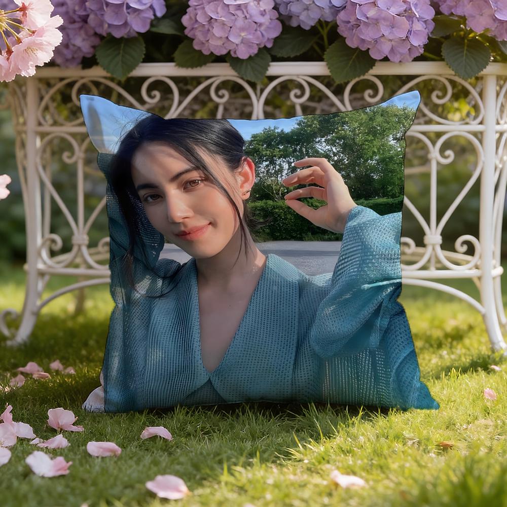 Тайская актриса D-Давика Хорне Наволочка-подушка для дома и автомобиля Двухсторонний чехол для подушки: Двусторонняя конструкция для максимального комфорта