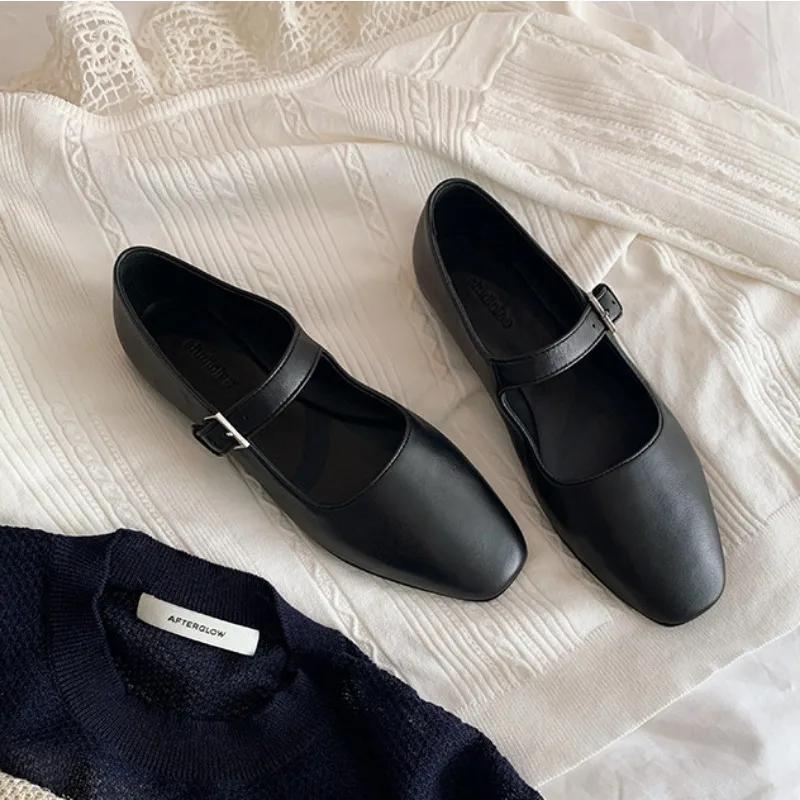 Модные минималистичные кожаные туфли весна/осень для женщин, новые однобортные туфли Мэри Джейн с пряжкой, женские туфли-лодочки на плоской подошве