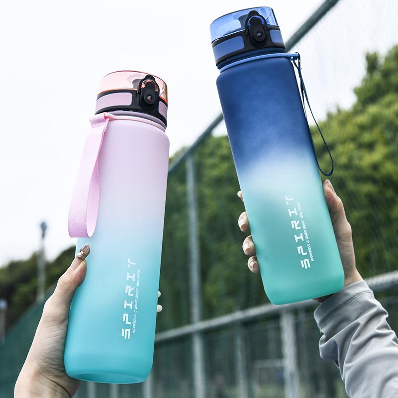 Large Capacity Gradient Sports Water Bottle - Portable Stylish Summer Cup for Students