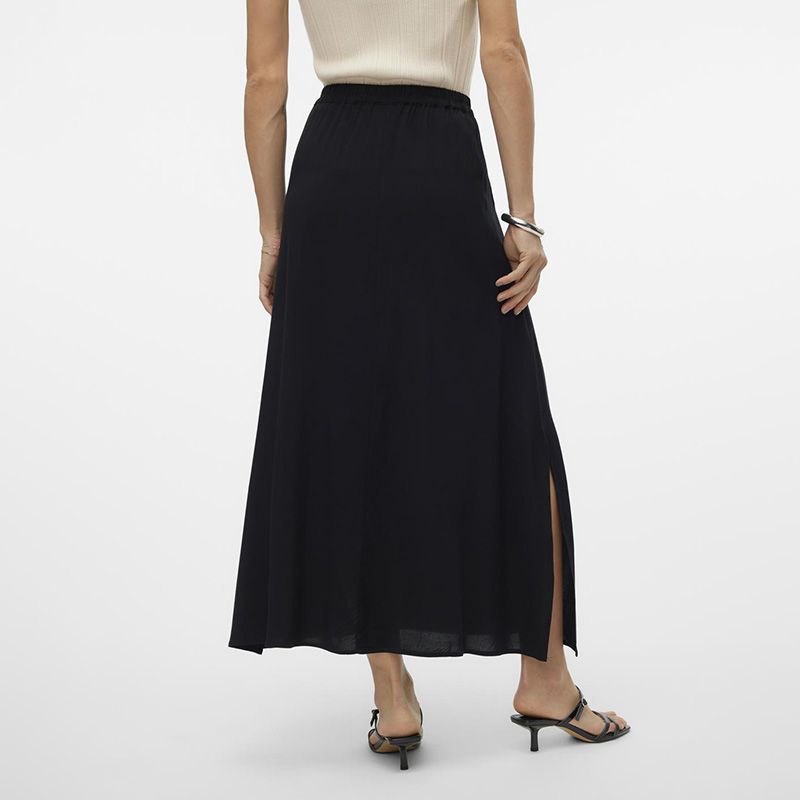 Длинная черная струящаяся юбка с разрезом Женский VERO MODA