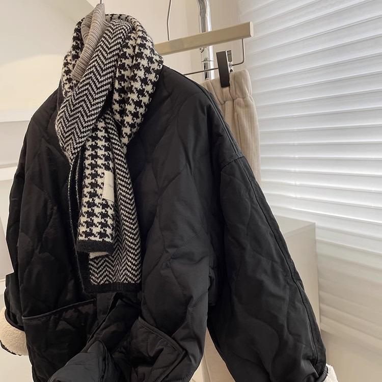 Сохраняйте тепло зимой с помощью легкой и стильной свободной хлопковой куртки из овчины