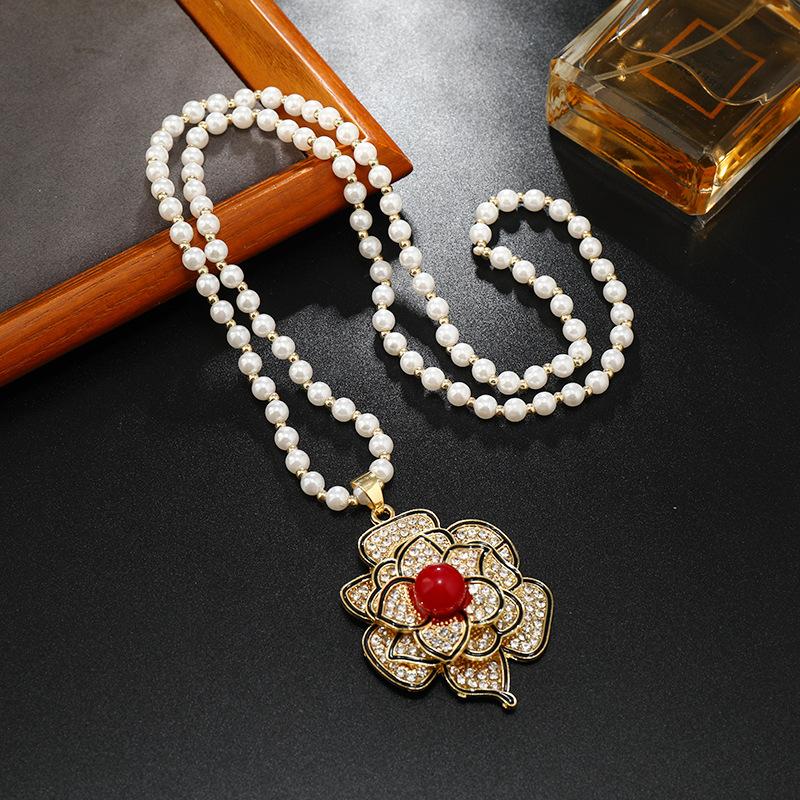 Длинное и изысканное колье, хрустальный кулон, цепочка для свитера, высококачественное и универсальное колье, простые и высококачественные аксессуары для цепочки для свитера.