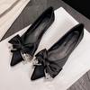 2025 Korean Version of Celebrity Fairy Pearl Bow Pointed Flat Shoes French Gentle Versatile Doudou Shoes