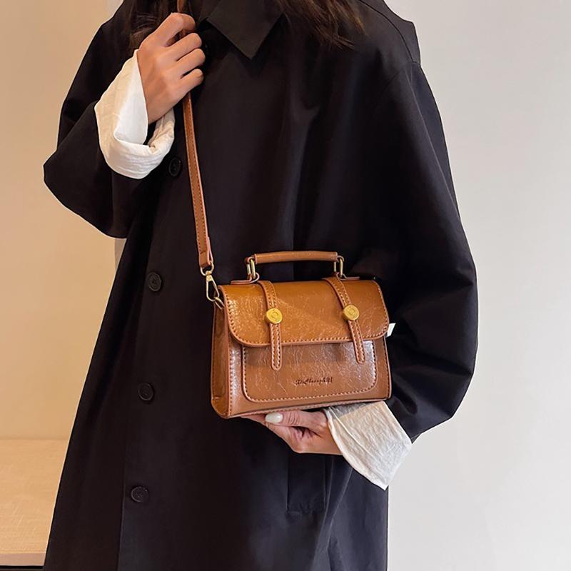 2024 New Trendy Textured Retro Bags for Women, Popular and Versatile Crossbody Bags, Fashionable and Stylish Small Square Bags