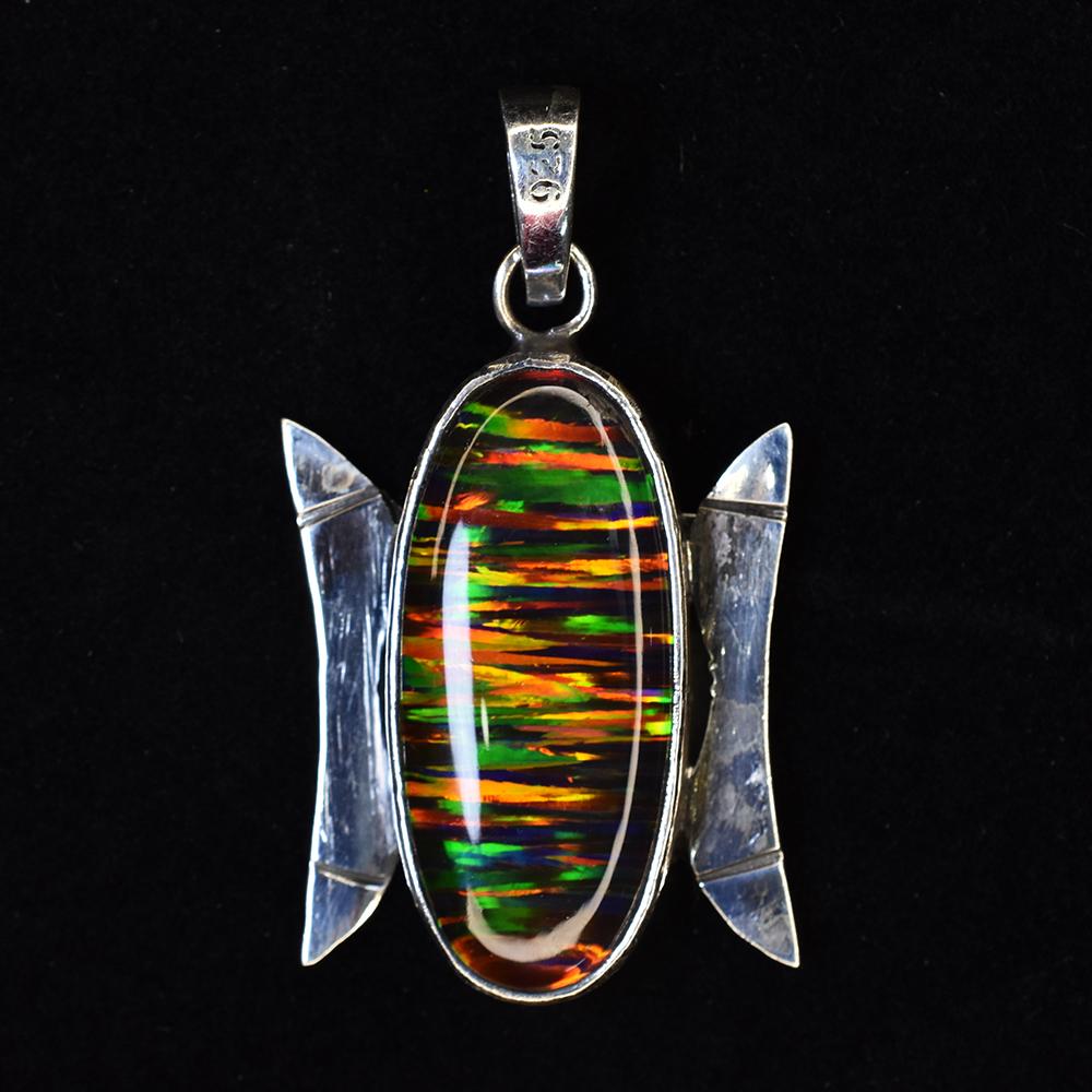 Brazilian Natural Opal 35 Ct 925 Sterling Silver Oval Gems Pendant