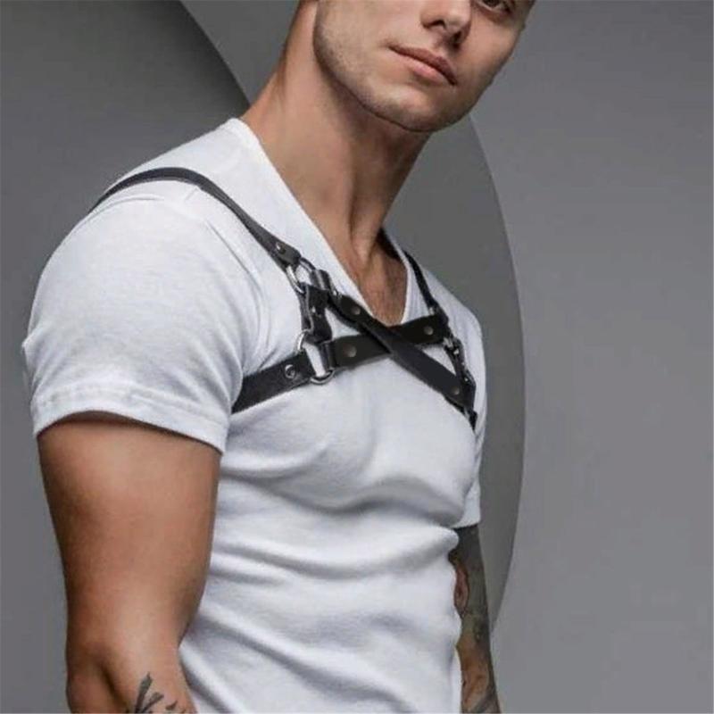 Sexy Punk Chest Harness Belt, Sex Restrain Chest Bandage Adjustable Chest Belt with Buckle Rings for Nightclub Cosplay