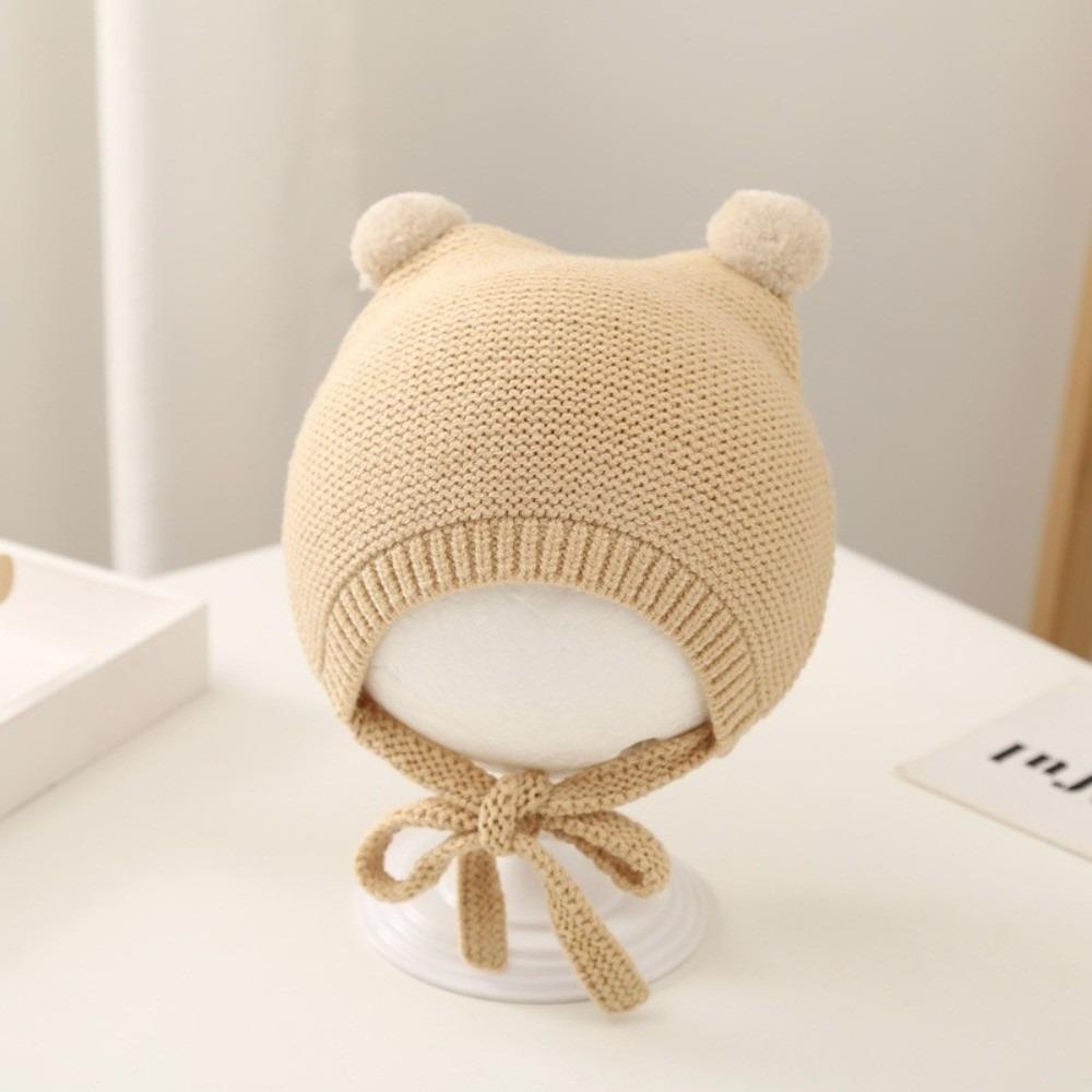 Soft Material Knitted Hat Pom-pom Design Knit Cap Stylish Baby Hat For Boys