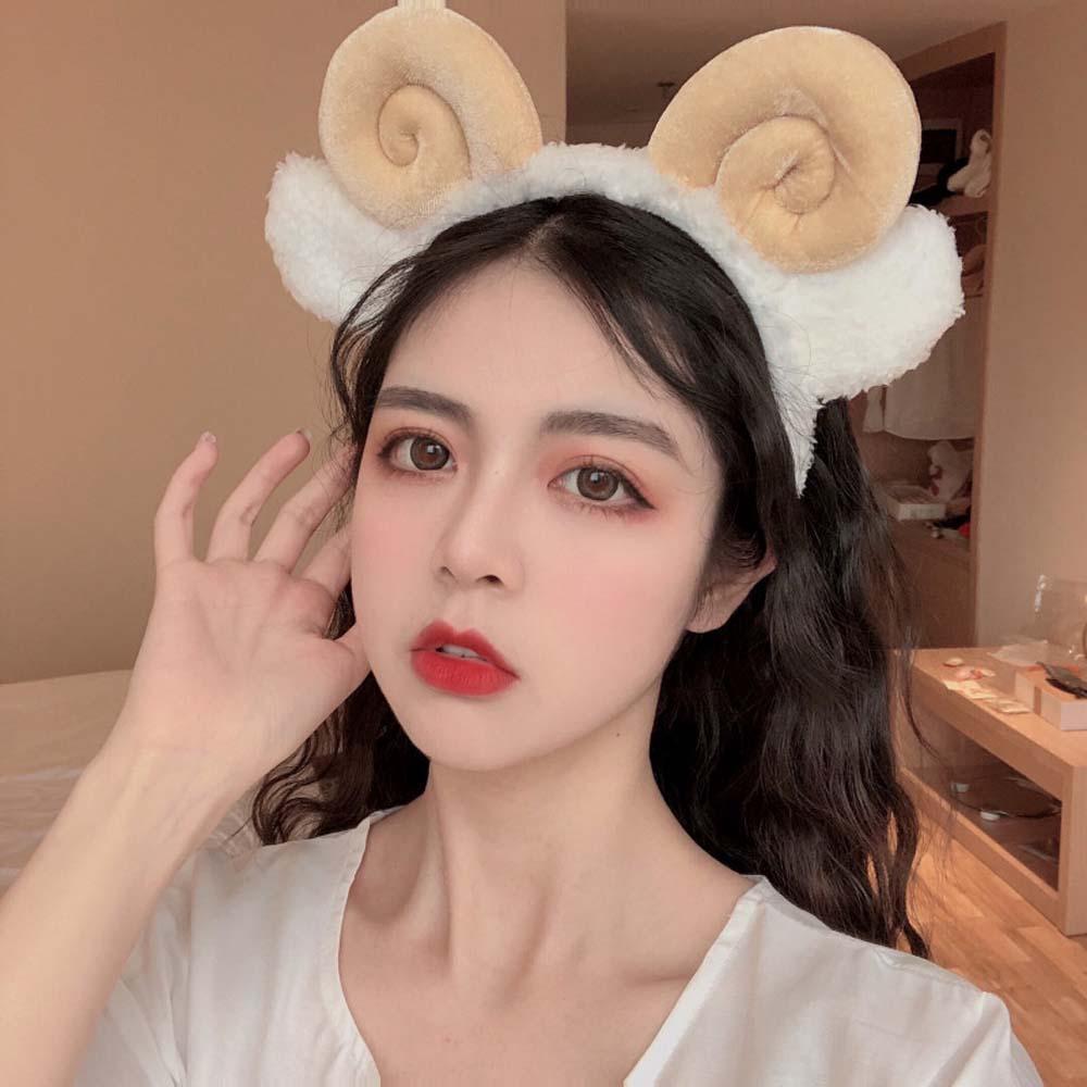 Cute Korean Sheep Ear Wash Face Hair Hoop Plush Lamb Headband Hair Accessories