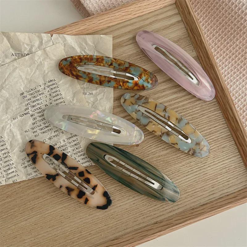 Hollow Oval BB Hairpin: Gold-Label Acetate Clip for Bangs