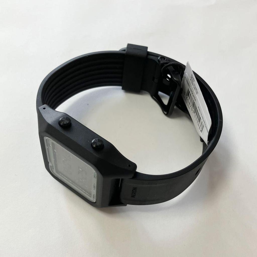 Б/у [Новые] Цифровые часы NIXON Staple Водонепроницаемые для серфинга