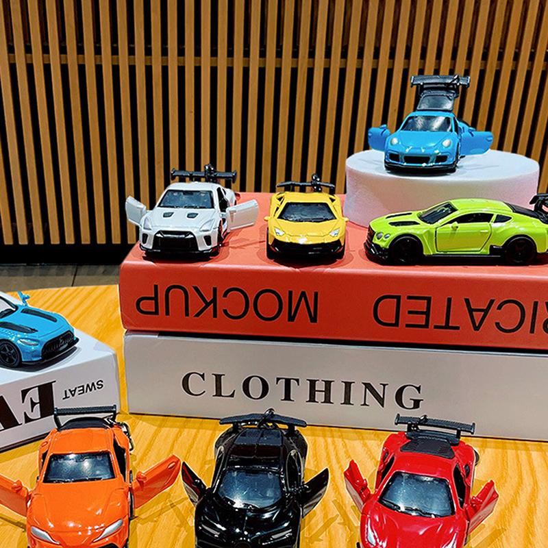 Автомобильный брелок креативный симулятор мини спортивный автомобиль брелок подвеска брелок креативные украшения мультфильм школьный рюкзак автомобильный кулон
