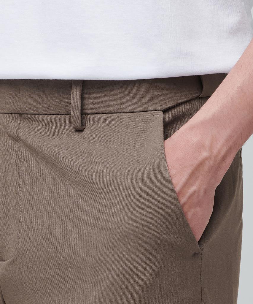 MUSINSA STANDARD Relaxed Tapered Hidden Banding Crop Slacks [Light Brown]
