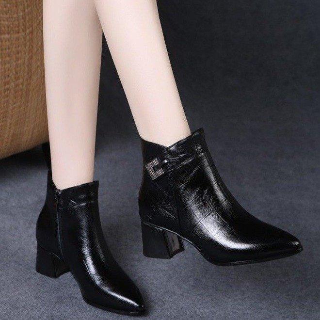 Новые модные женские ботинки с острым носом, модные ботинки на толстом каблуке в стиле ретро, ​​модные темпераментные ботинки с короткими рукавами