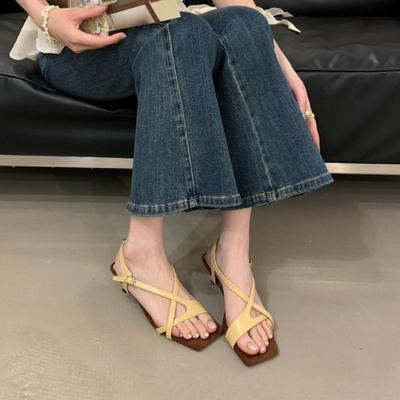 Модные Горячие Продажи Каблуки-котята 2025 Босоножки Женская Обувь Вьетнамки Платформа Новые Высокие Летние Корректирующие Низкие Шпильки Скандалы Задний Ремешок