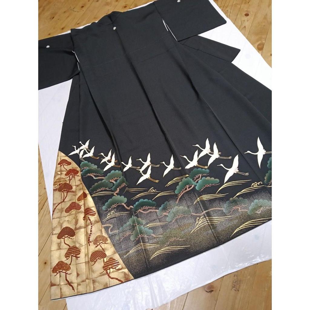 Used Black Tomesode, Pure Silk, Piece Embroidery, Flying Crane Hamamatsu Pattern, Five Crest Hiyori Tailoring, Fukuro Obi Pure Silk, Mitsukoshi