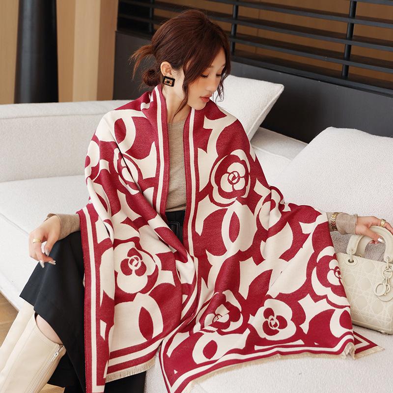 Корейская версия нового модного утолщенного шарфа из искусственного кашемира с камелией, новая шаль для женщин, чтобы согреться зимой