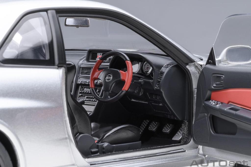AUTOart 1/18 Nismo R34 GT-R Z-tune Silver Completed