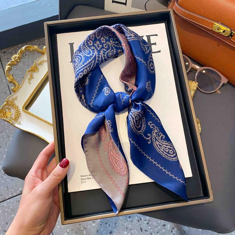 70cm Square Silk-Like Scarf Women Lightweight Fashion Accessory Office Chic Neck Wrap Stylish Print Design
