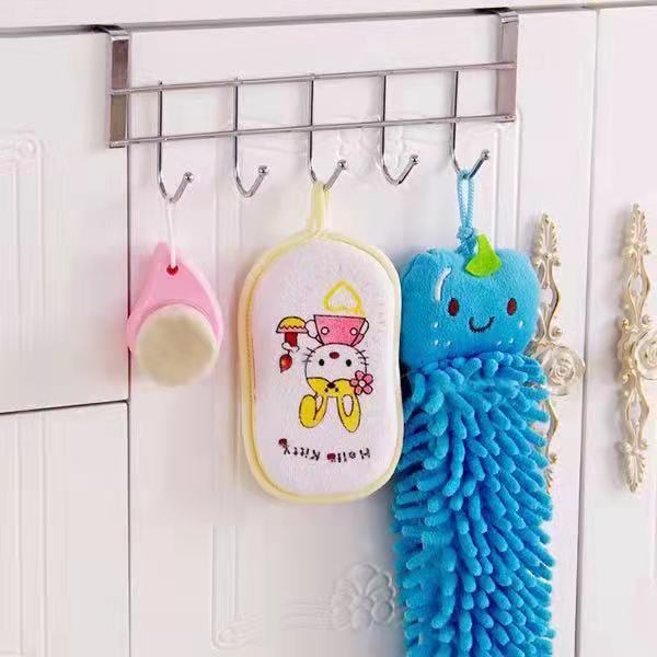 Вешалка для полотенец из нержавеющей стали с пятью крючками на заднюю дверцу шкафа, вешалка для тряпок с пятью крючками, вешалка для одежды на заднюю дверцу кухни с щеткой для чистки