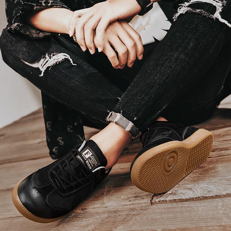 Fashion High Quality Men Shoes Handmade Leather Footwear Male Casual Business Flats Outdoor Soft Soled Travel Sneakers Brand Moccasins