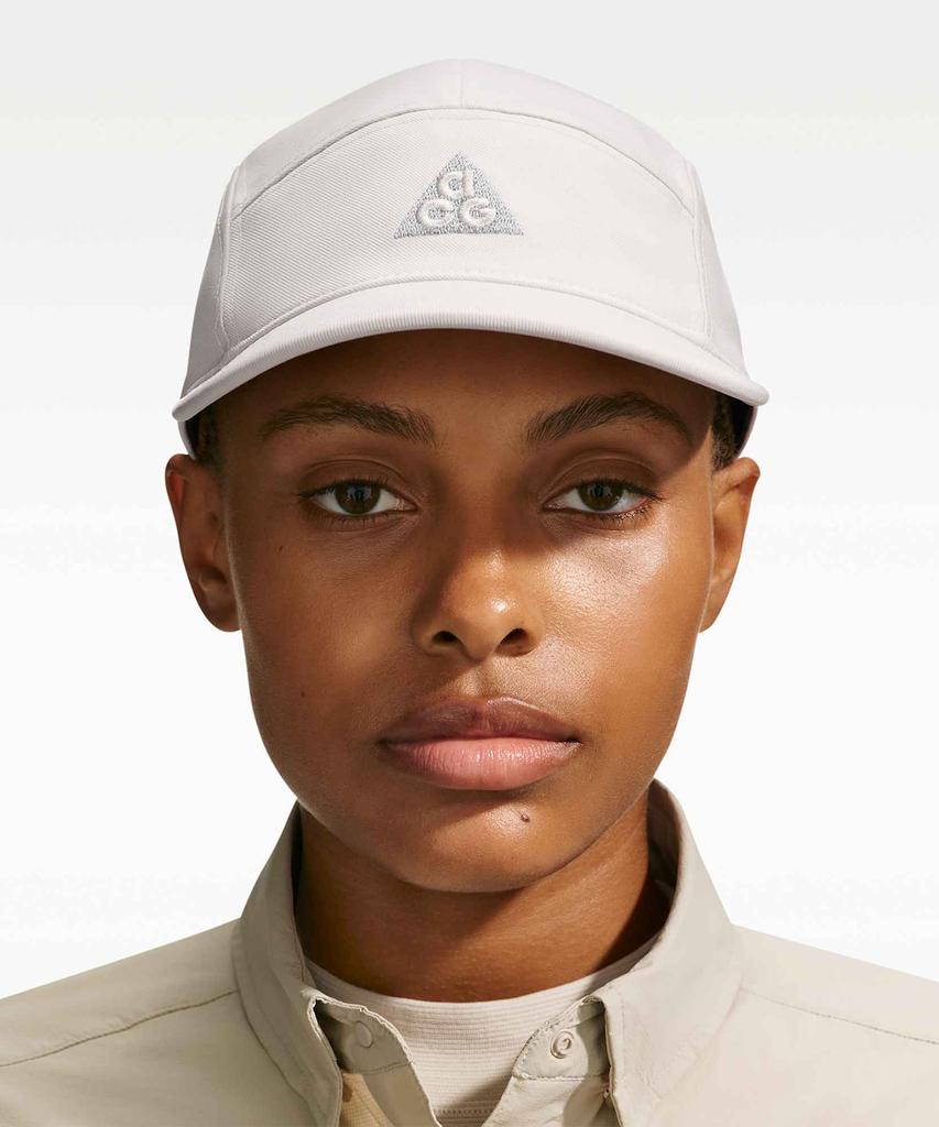 Nike Кепка Acg Fly без структуры - Светло-коричневый:черный:Светло-древесно-коричневый / Ih8673-104