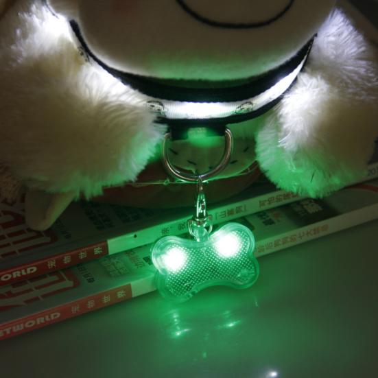 LED Light Up Bone ID Tag Pet Collar Pendant for Walking