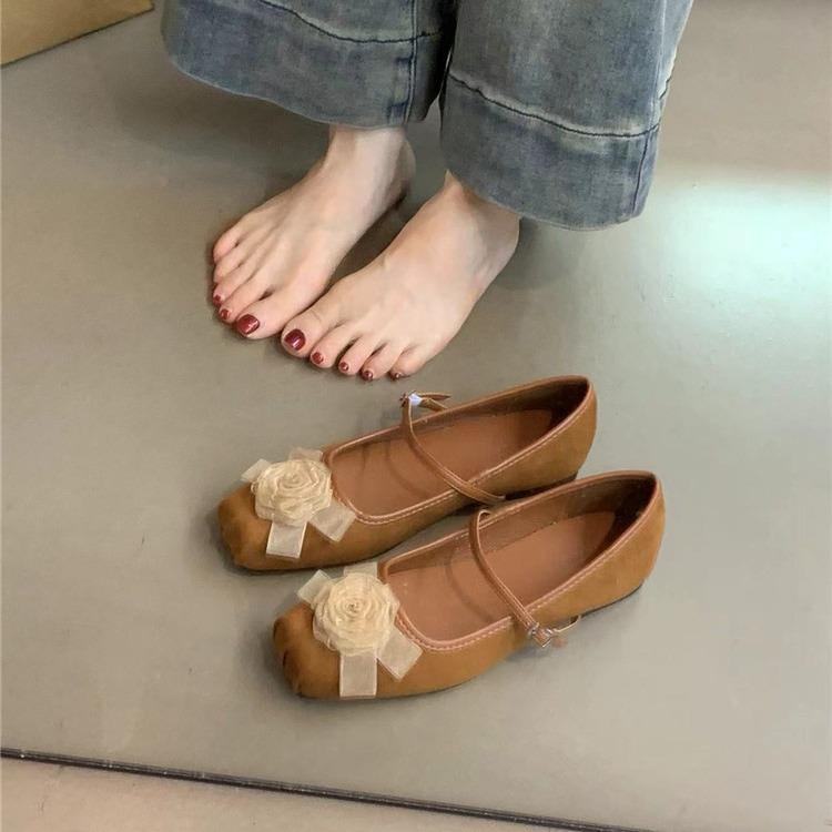 Модные женские дизайнерские туфли Мэри Джейн, женские туфли 2024 года, новые модные женские балетки с цветочным принтом и неглубокими носами на плоской подошве