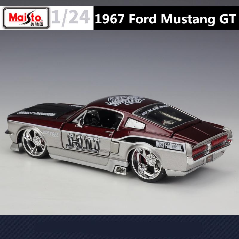 Майсто 1:24 1967 Ford Mustang Gt Модифицированная модель автомобиля из сплава Металлическая литая игрушка Модель спортивного автомобиля Симуляция Коллекция Детский подарок