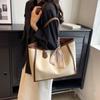 Contrasting Color Large-capacity Bag Women's 2025 New Summer Fashion Texture Commuter Bag Versatile Shoulder Bag Shopping Bag