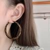 Ретро серьги-кольца с леопардовым принтом: Преувеличенный Гонконгский Стиль с Серебряным Игольчатым Ворсом для Женщин