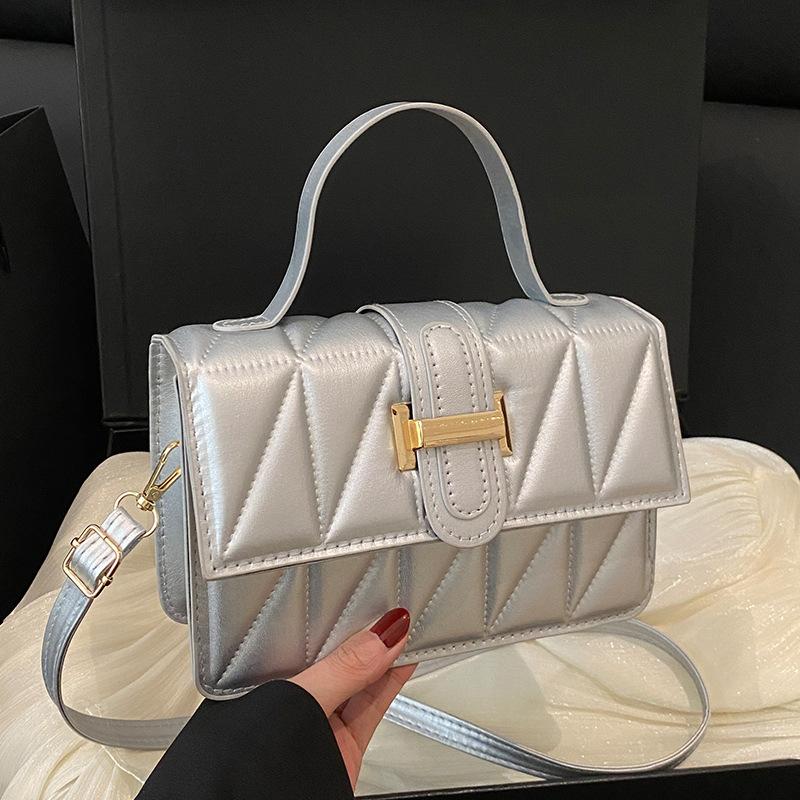 Модная маленькая квадратная сумка с бриллиантами для женщин, летняя новинка, легкая роскошная модная сумка через плечо, сумка-кроссбоди для поездок на работу