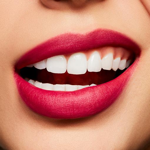 Mac Жидкая помада MAC Powder Kiss