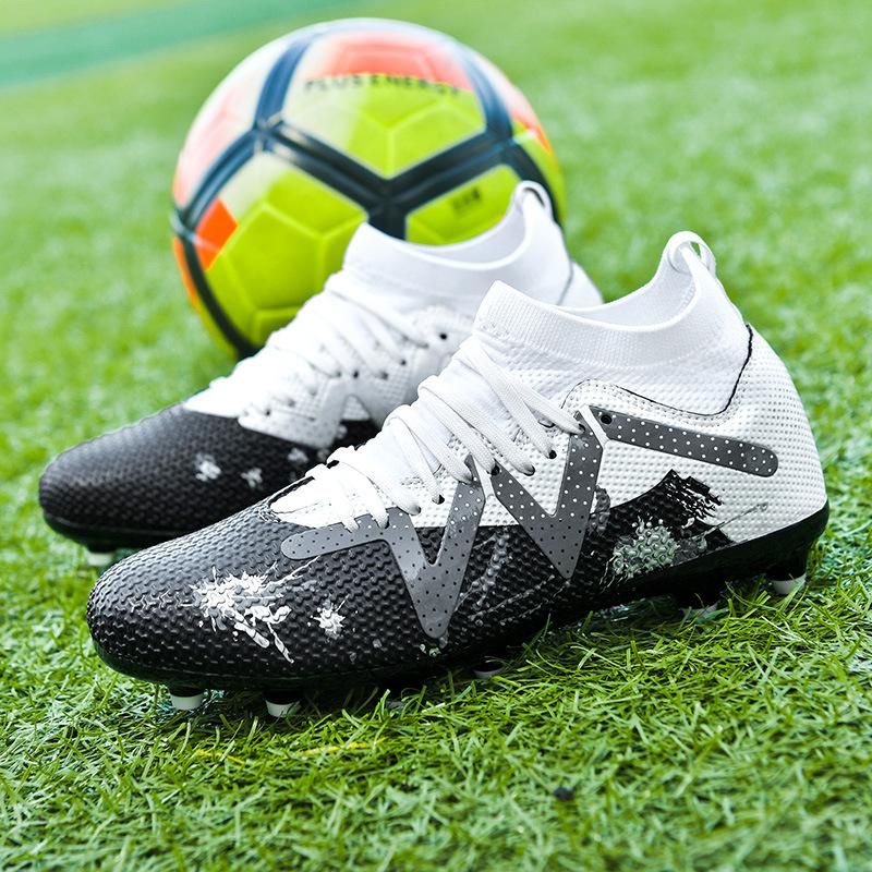 Новые футбольные бутсы мужские высокие с шипами подростковые студенческие тренировочные бутсы с длинными шипами спортивная обувь