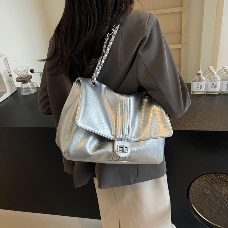 Большая вместительная женская сумка на одно плечо, украшенная сумкой через плечо, однотонная цепочка, классическая модная тенденция, черно-белая