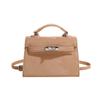 Retro Casual Portable Small Bag Women's New Simple and Fashionable Small Square Bag Messenger Bag Kelly Bag Tide