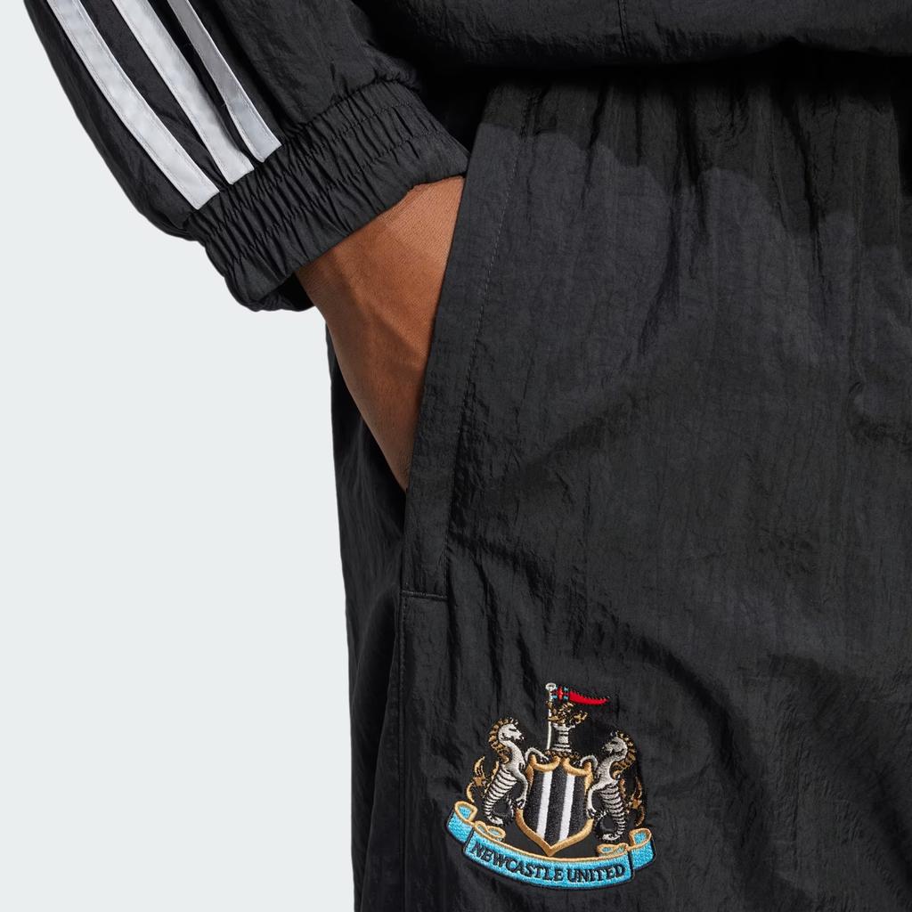 adidas Оригинальные удобные мягкие трикотажные джоггеры с манжетами Newcastle United FC для мужчин, черные IX5160