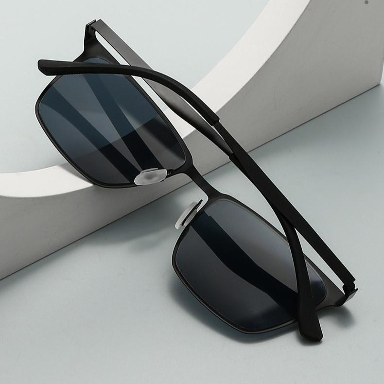 Men's sunglasses, new box ultra-light sunglasses, driving fishing anti-UV sunglasses.