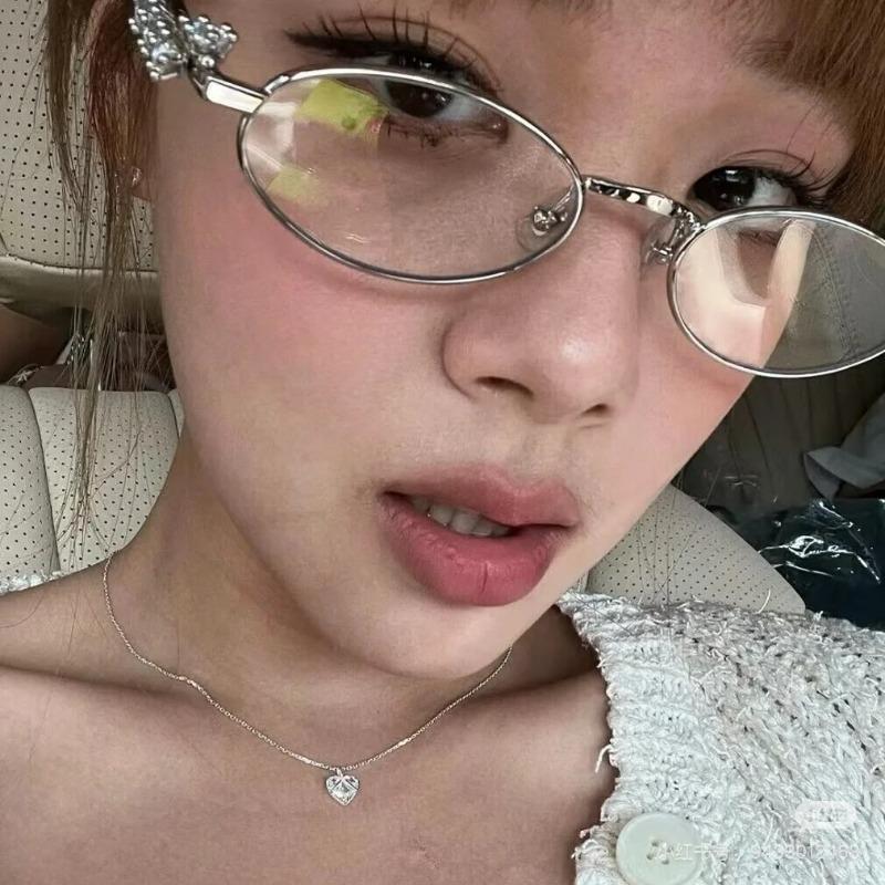 1/2Pcs Punk Oval Shades Rhinestone Glasses Women Men Exaggerated Y2K Retro Eyewear Stainless Steel Oval Metal Frame Eyeglasses