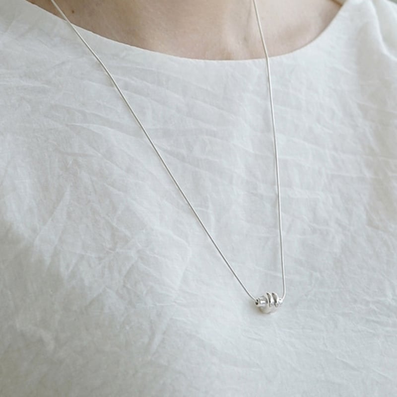 oar Rolling Long Necklace