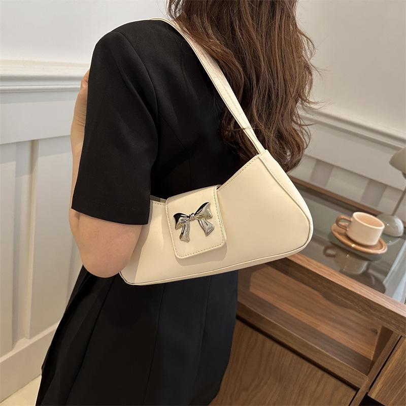 Простая и модная сумка через плечо с бантом и нежной текстурой для женщин на весну и лето, новая сумка через подмышку, сумка-полумесяц