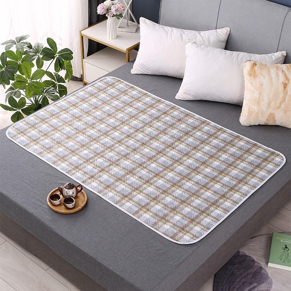 Cartoon Urine Mat Cute Baby Sleeping Underpads Pet Diaper Pads Women Menstrual Bed Sheet  for Baby