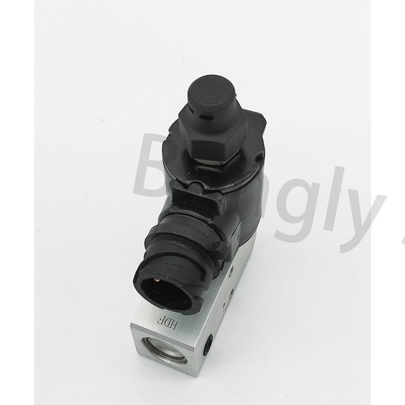 080310-015 4931694 5273338 Original New Urea Pump Air Solenoid Valve Air Shut-Off Solenoid Valve Fit For Cummins Emitec Trucks