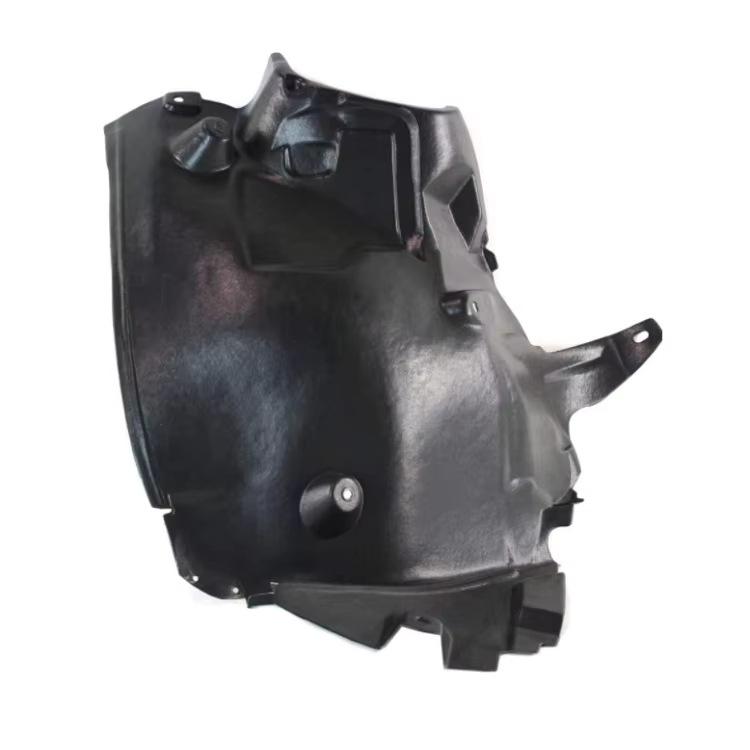 Products 2046904730 and 2046904830 fit W204 front tire liners.