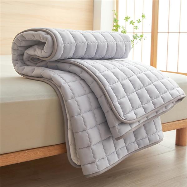 Waterproof Mattress Pad Anti-mite Non-Slip Bedspread Fold Tatami Bedroom Hotel Sleeping Mattress Cotton Bedspread Bedding Mat (No Pillowcase)