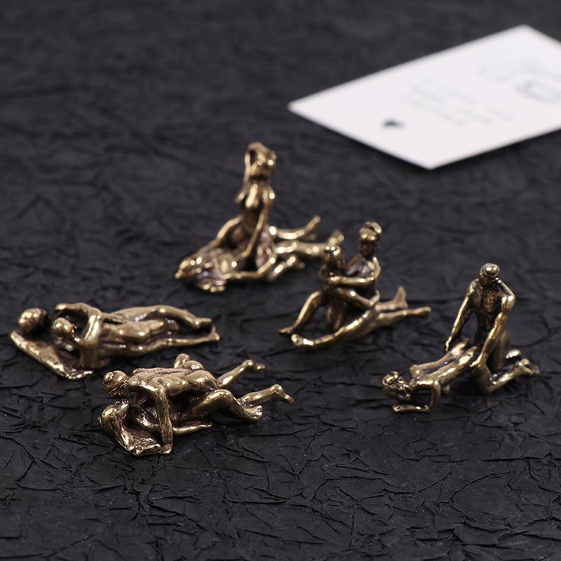 Мини Винтаж Латунь Сексуальный Орнамент Ремесленные Статуэтки Для Домашнего Бара Партии Стол Декор