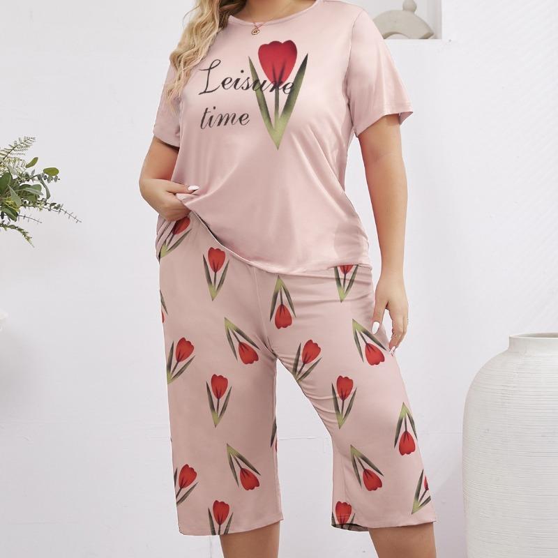 Women's Pajamas Rose Print Loose Comfortable Short Sleeve Capri Pants Home Wear Two Sets