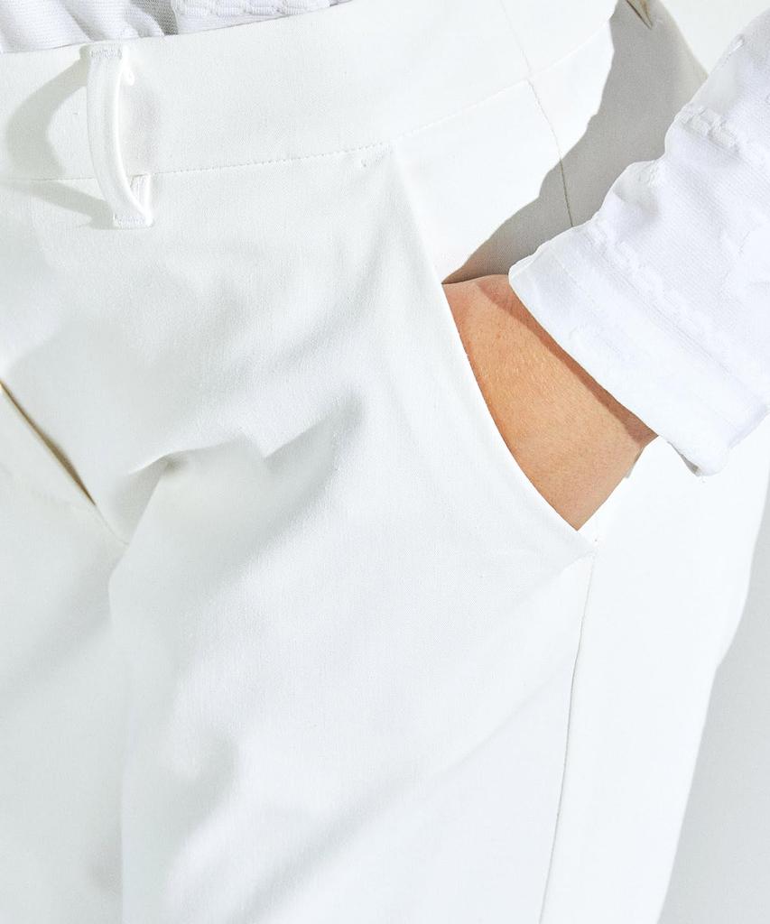 Golf Pants Plain Stretch Elastic Waist Made In Japan Golf WH00 [Munsingwear] [STANDARD COLLECTION] Quarter-length Women's (White)