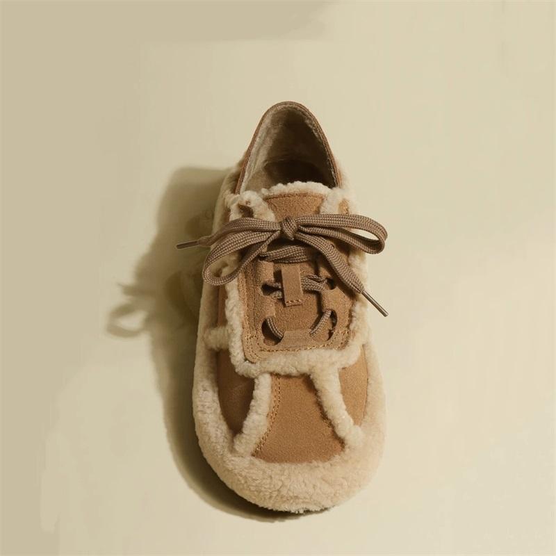 2024 Artificial Fur Flat Shoes Women 2024 New Winter Lace Up Casual Warmth Shoes Versatile Bean Shoes Velvet Snow Boots Retro Style